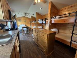 Bunkhouse Cabin Photo 4