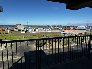 One Bedroom Suite w/ Sleeper Sofa, Ocean View Photo 6