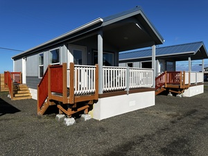 One Bedroom Family Cabin with Kitchen Photo 12